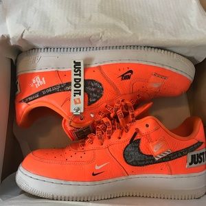 Air Force 1 Just Do It (‘07 PRM JDI)
